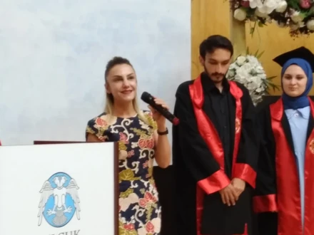 Selçuk Üniversitesi Rus Dili ve Edebiyatı Bölümünde Mezuniyet Coşkusu